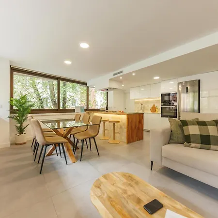 Bravissimo Turbau Entresol A, With 3 Bedrooms *