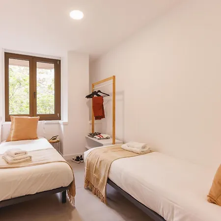 아파트 Bravissimo Turbau Entresol A, With 3 Bedrooms