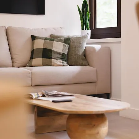 Bravissimo Turbau Entresol A, With 3 Bedrooms *