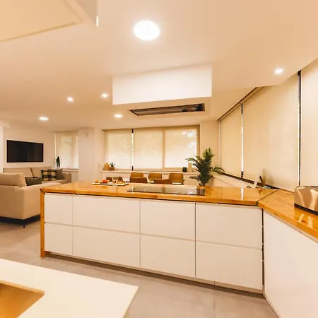 Bravissimo Turbau Entresol A, With 3 Bedrooms * 지로나