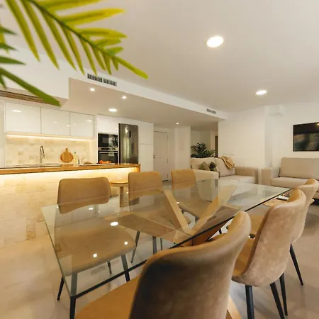 Bravissimo Turbau Entresol A, With 3 Bedrooms Apartment