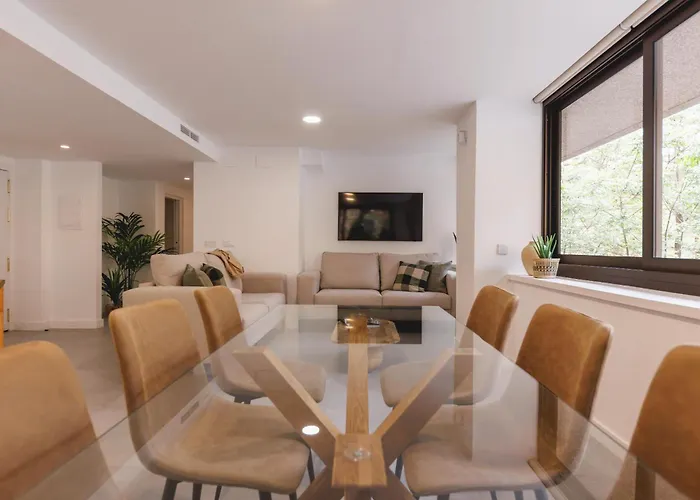 Διαμέρισμα Bravissimo Turbau Entresol A, With 3 Bedrooms *