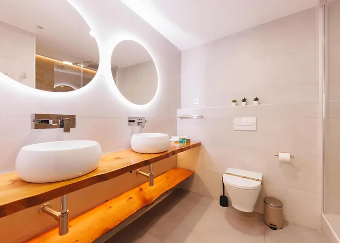 Bravissimo Turbau Entresol A, With 3 Bedrooms Διαμέρισμα *