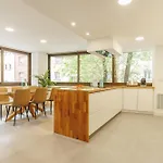 Apartamento Bravissimo Turbau Entresol A, With 3 Bedrooms