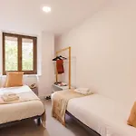 Apartamento Bravissimo Turbau Entresol A, With 3 Bedrooms